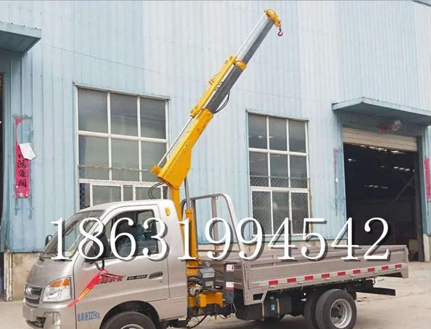 邕宁区车载吊机车载吊机2吨移动货车安装液压吊机微型提升机绞盘移动